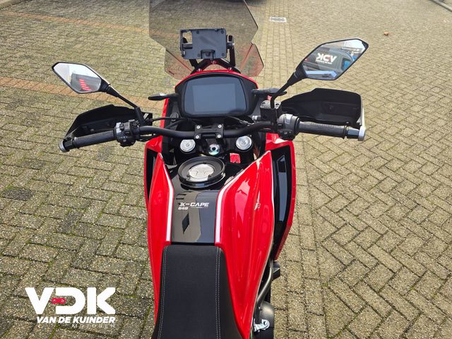 moto-morini - x-cape