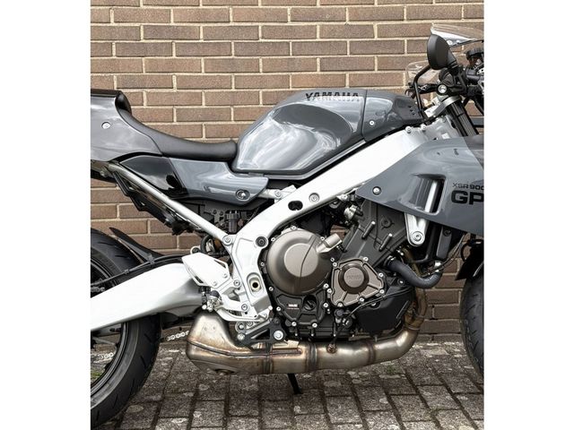 yamaha - xsr-900-gp