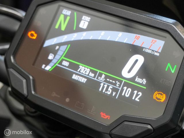 kawasaki - z900