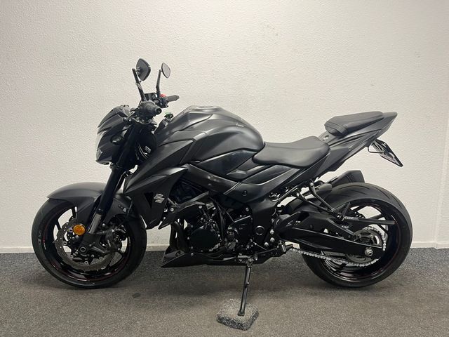 suzuki - gsx-s-750-abs