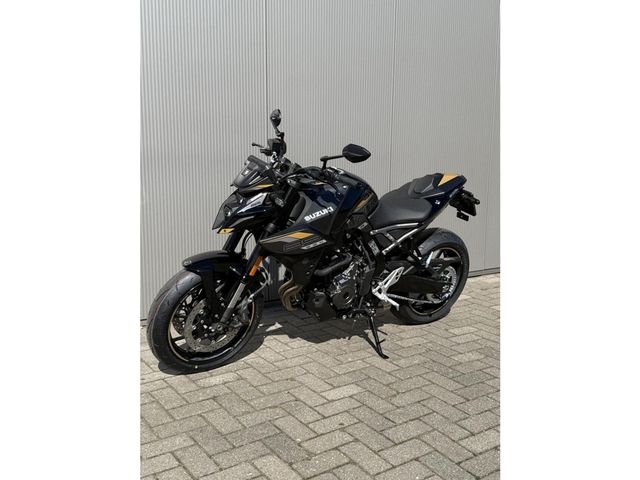 suzuki - gsx-8s