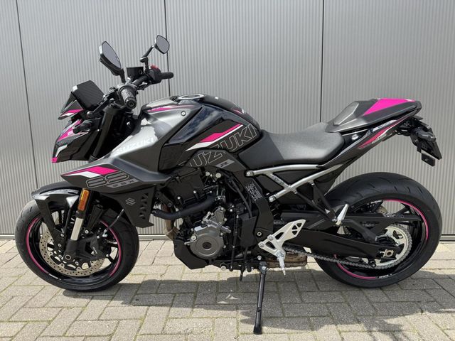 suzuki - gsx-8s