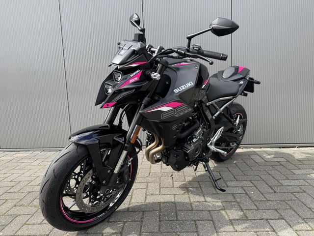 suzuki - gsx-8s