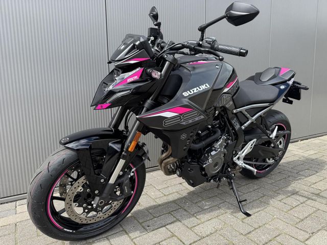 suzuki - gsx-8s