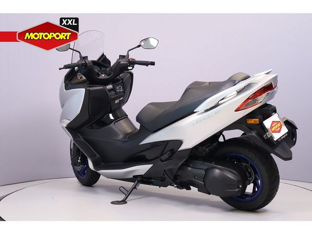 suzuki - burgman-400