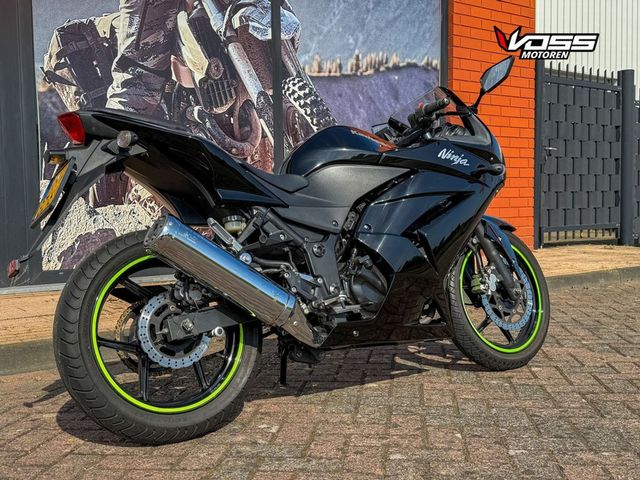 kawasaki - ninja-250-r