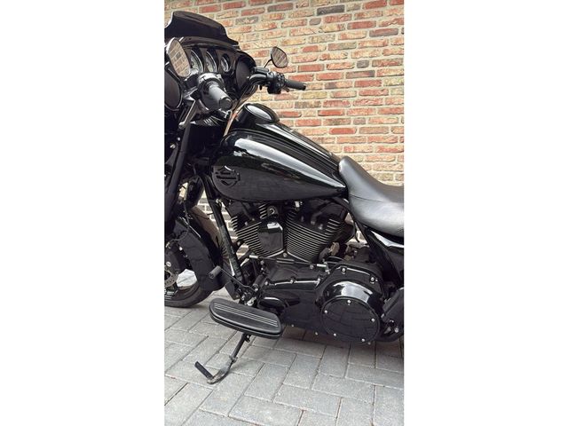 harley-davidson - street-glide-cvo-flhxse