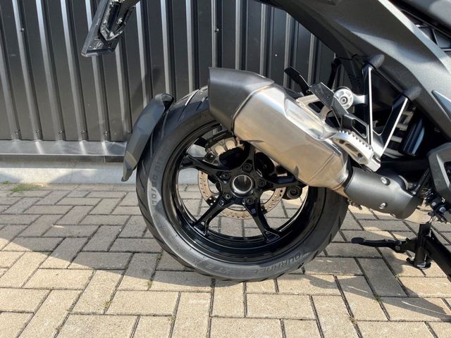 bmw - r-1300-gs