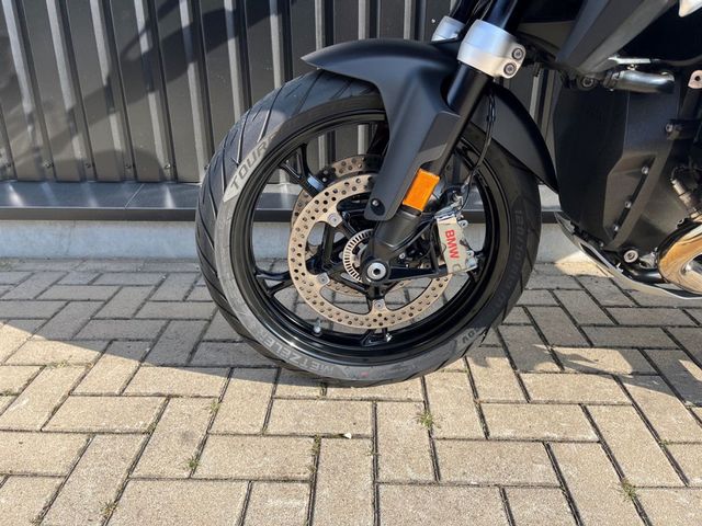 bmw - r-1300-gs