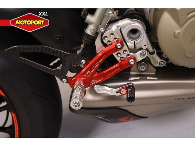 ducati - streetfighter-v4s