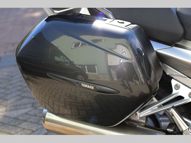 yamaha - fjr-1300