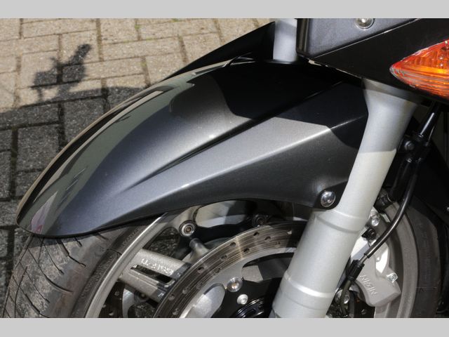 yamaha - fjr-1300