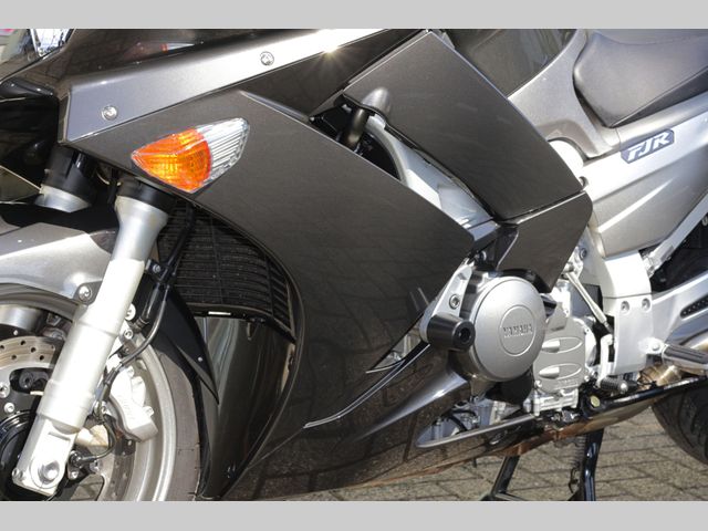 yamaha - fjr-1300