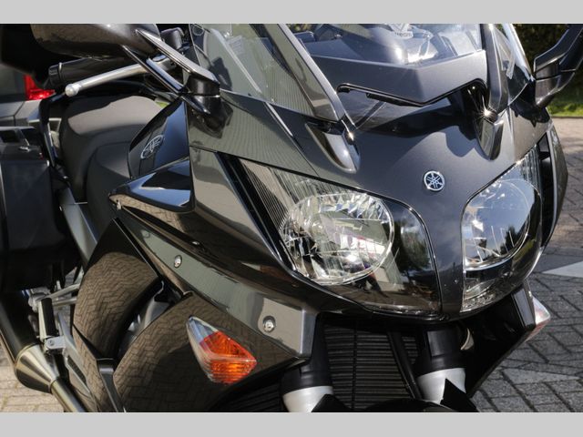 yamaha - fjr-1300