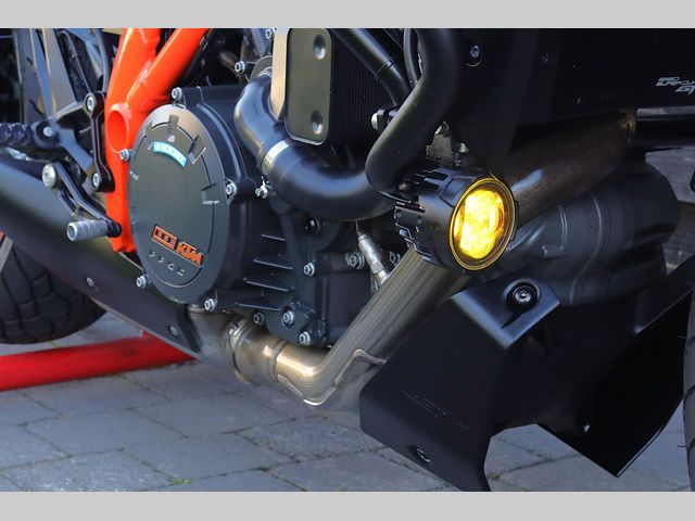 ktm - 1290-super-duke-gt