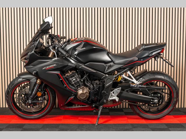 honda - cbr-650-r