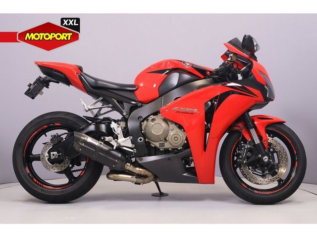 honda - cbr-1000-rr-fireblade