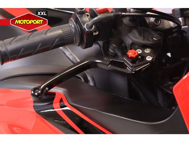 honda - cbr-1000-rr-fireblade