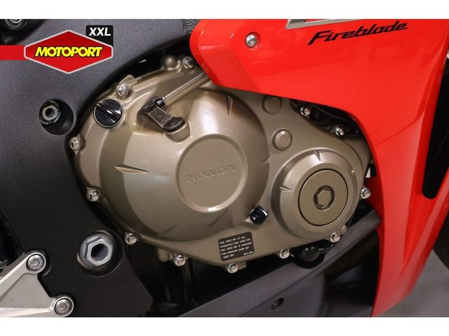 honda - cbr-1000-rr-fireblade