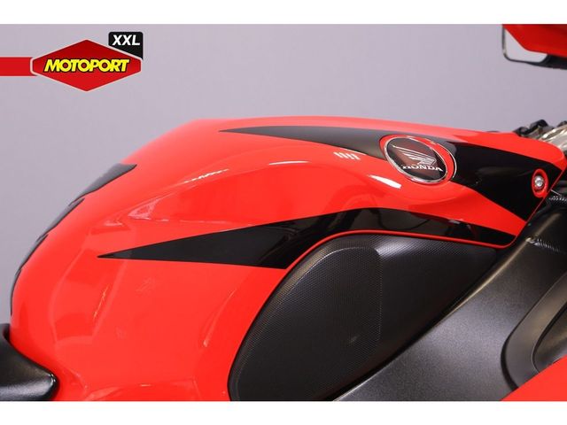 honda - cbr-1000-rr-fireblade