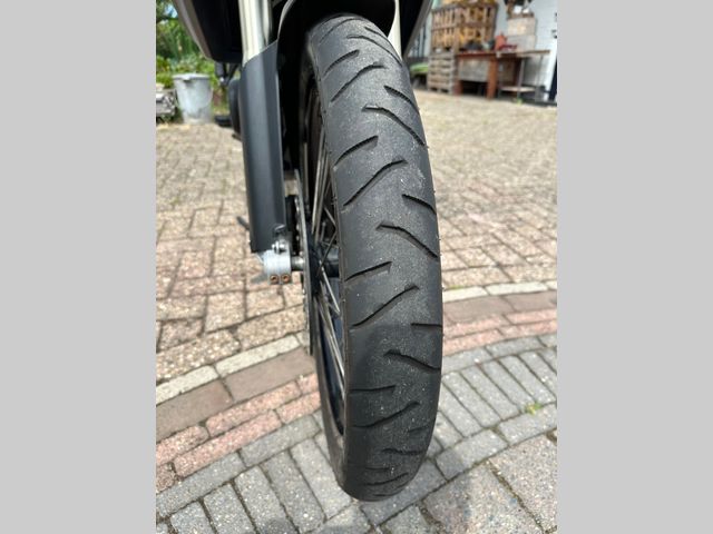 bmw - f-800-gs