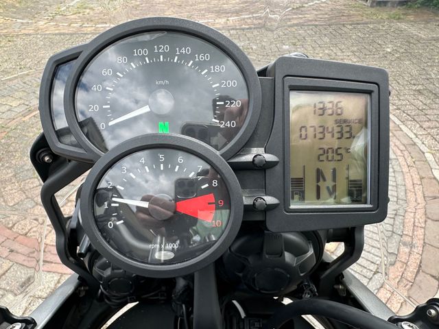 bmw - f-800-gs