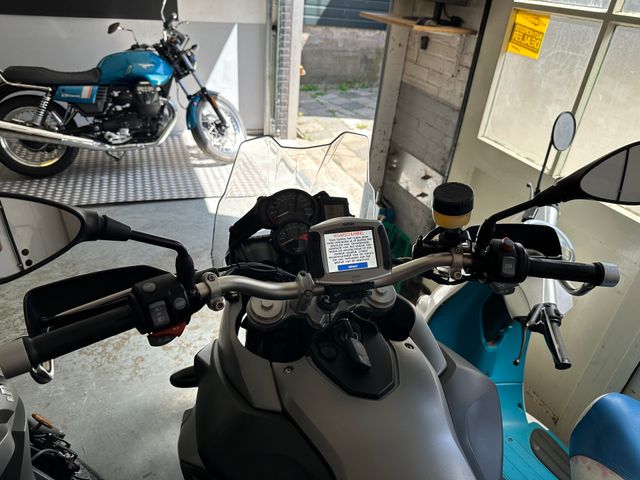 bmw - f-800-gs