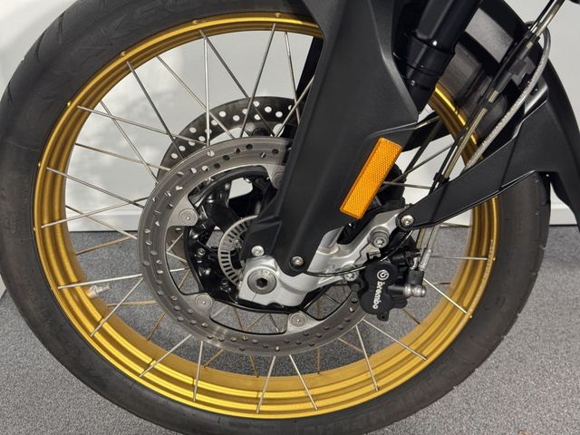 bmw - f-850-gs-adventure-40-years-edition