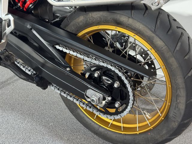 bmw - f-850-gs-adventure-40-years-edition