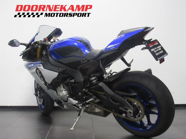 yamaha - yzf-r1