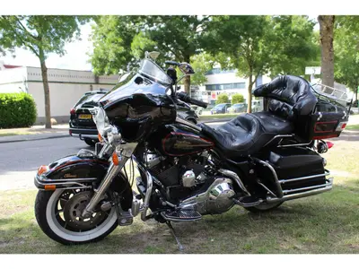 HARLEY-DAVIDSON ELECTRA GLIDE CLASSIC FLHTC – foto 2