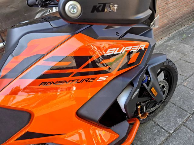 ktm - 1290-super-adventure-s