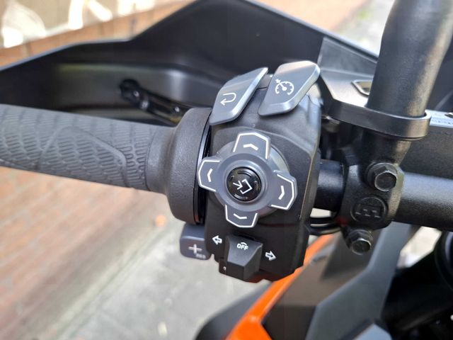 ktm - 1290-super-adventure-s