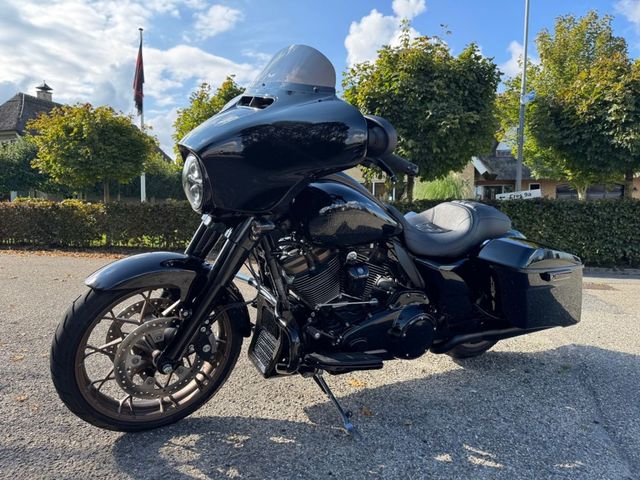 harley-davidson - street-glide-st-flhxst