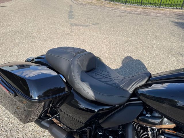 harley-davidson - street-glide-st-flhxst