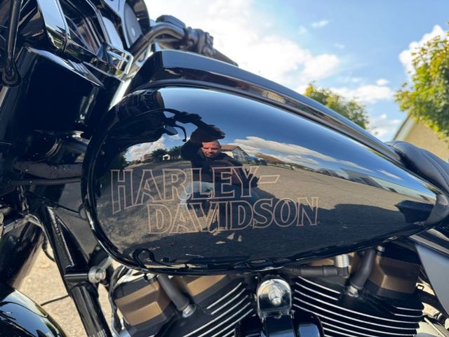 harley-davidson - street-glide-st-flhxst