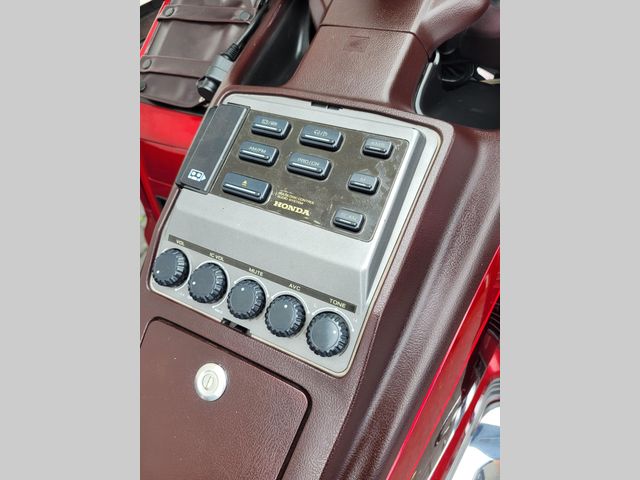 honda - gl-1500-se-goldwing