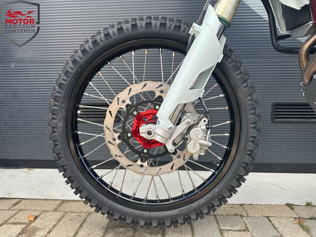 ajp - pr7-650