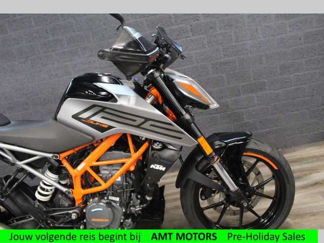 ktm - 125-duke