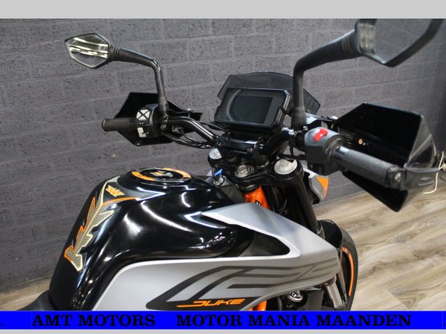 ktm - 125-duke
