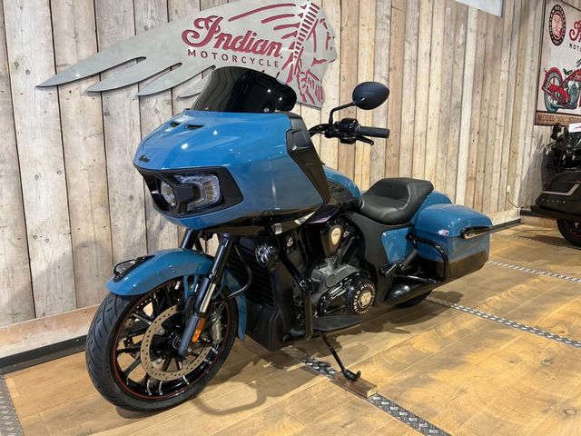 indian - challenger-dark-horse