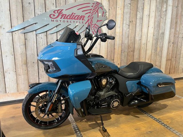 indian - challenger-dark-horse