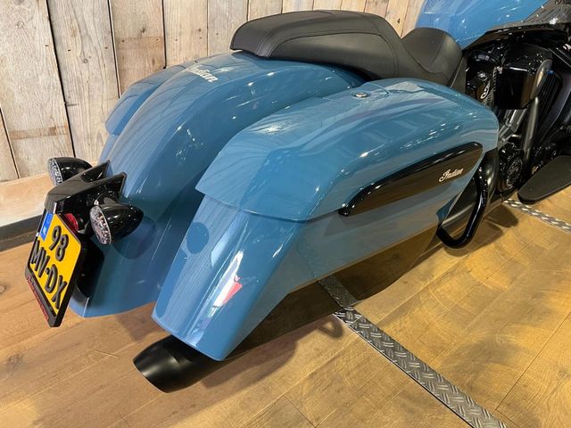 indian - challenger-dark-horse