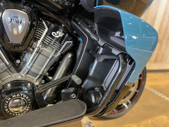 indian - challenger-dark-horse