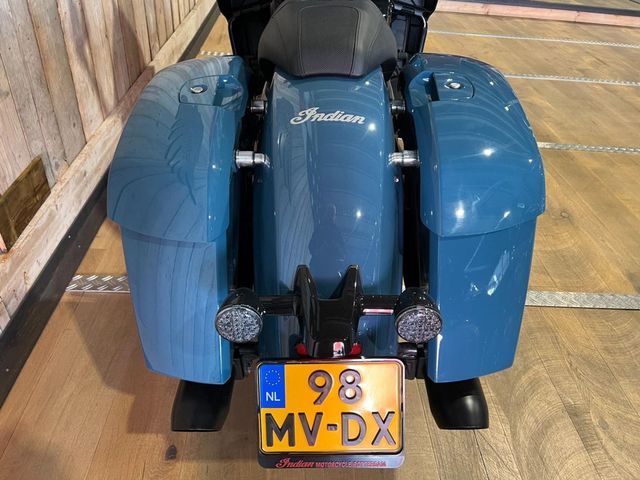 indian - challenger-dark-horse