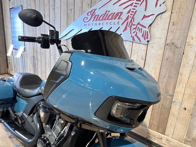 indian - challenger-dark-horse