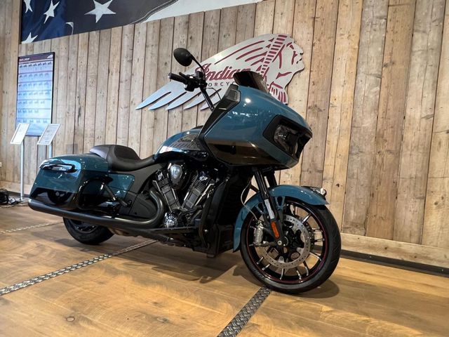 indian - challenger-dark-horse