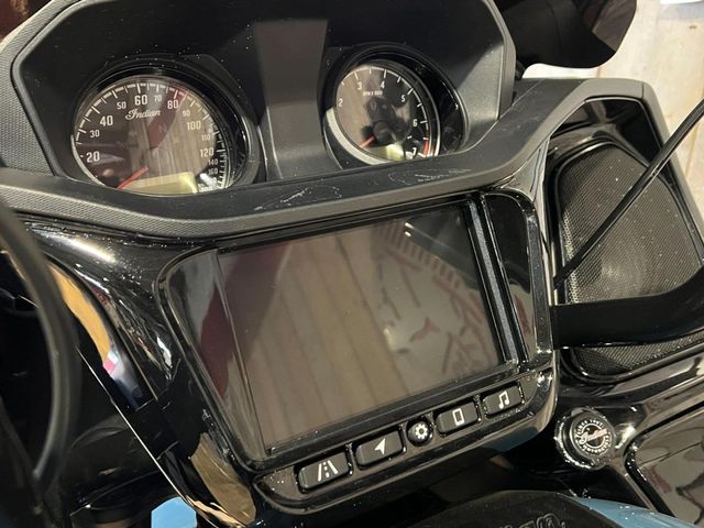 indian - challenger-dark-horse