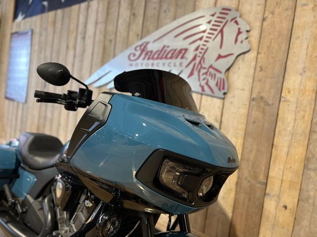 indian - challenger-dark-horse