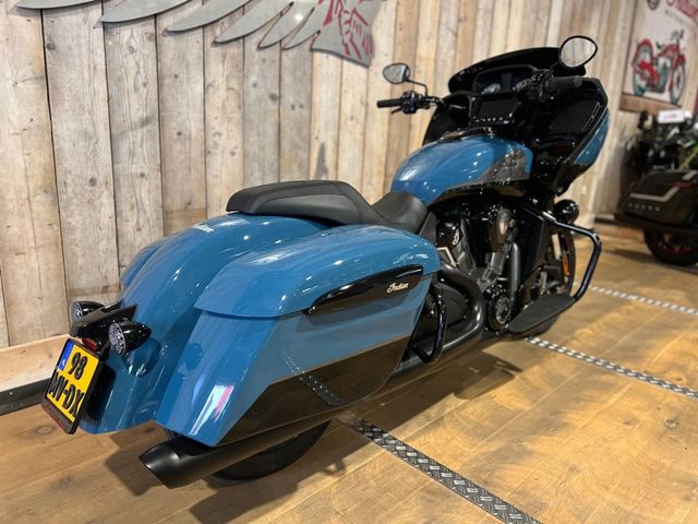 indian - challenger-dark-horse